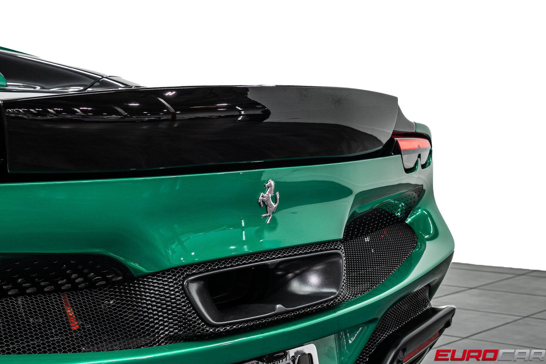 2024 Ferrari 296 GTS *GREEN WRAP * CUSTOM AL13 WHEELS*Image 24