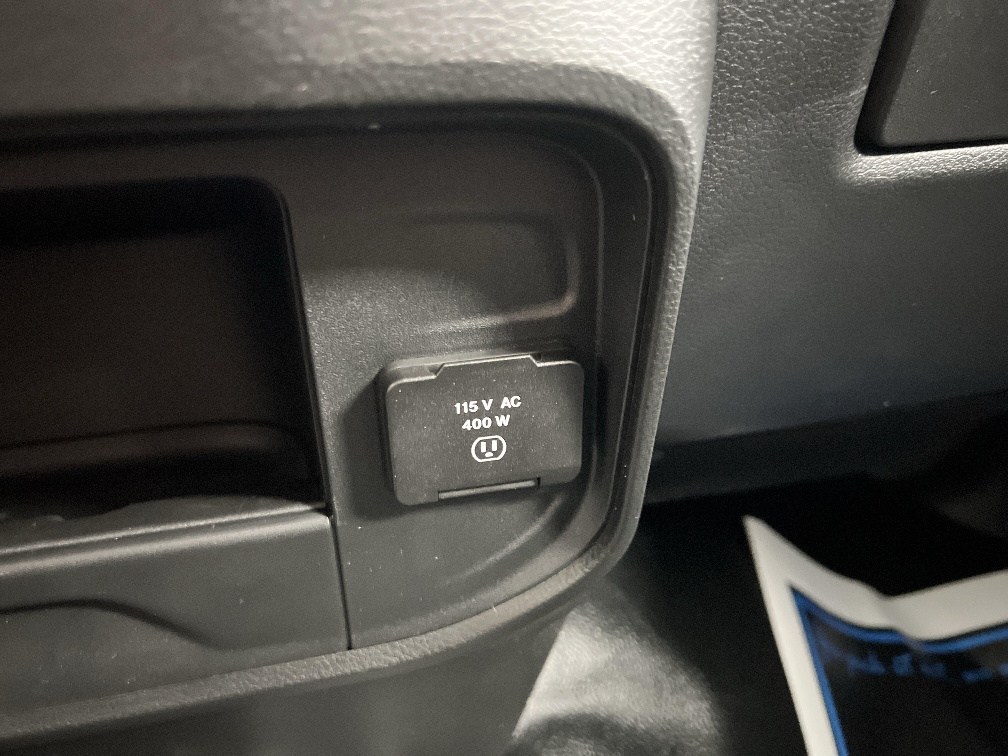 2027 RAM Ram 3500 Pickup Tradesman - Photo 28