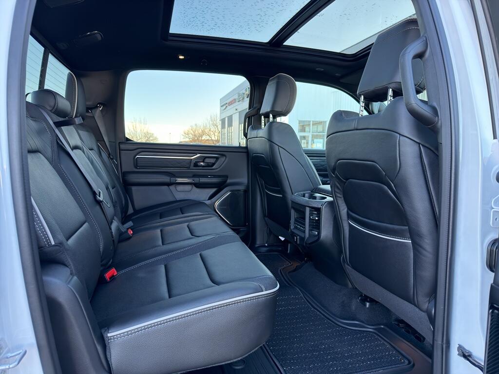 2026 RAM 1500 Limited - Photo 25