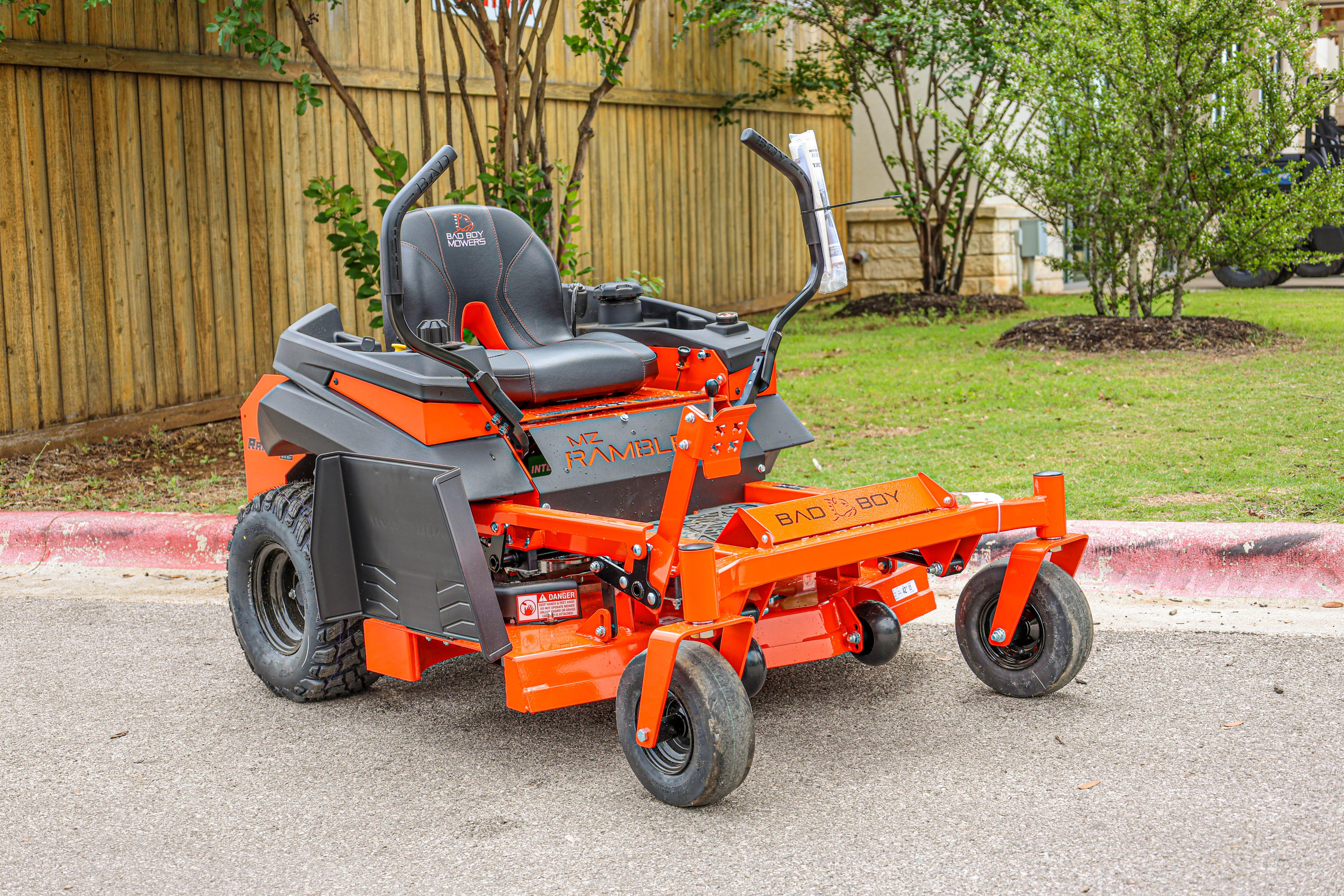 2026 BAD BOY MOWER RAMBLER 42 BRIGGS 19HP