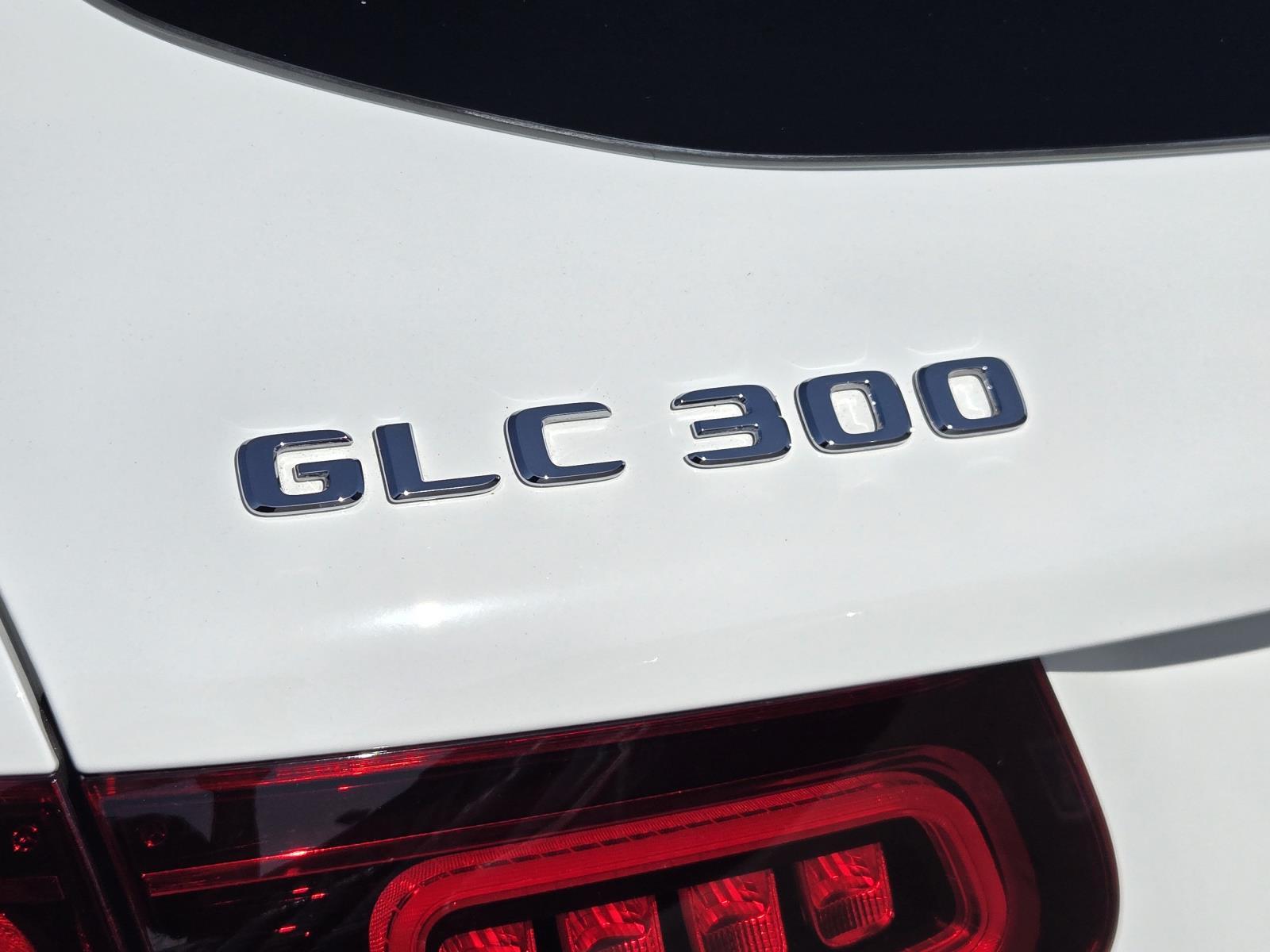 2022 Mercedes-Benz GLC GLC300 - Photo 31