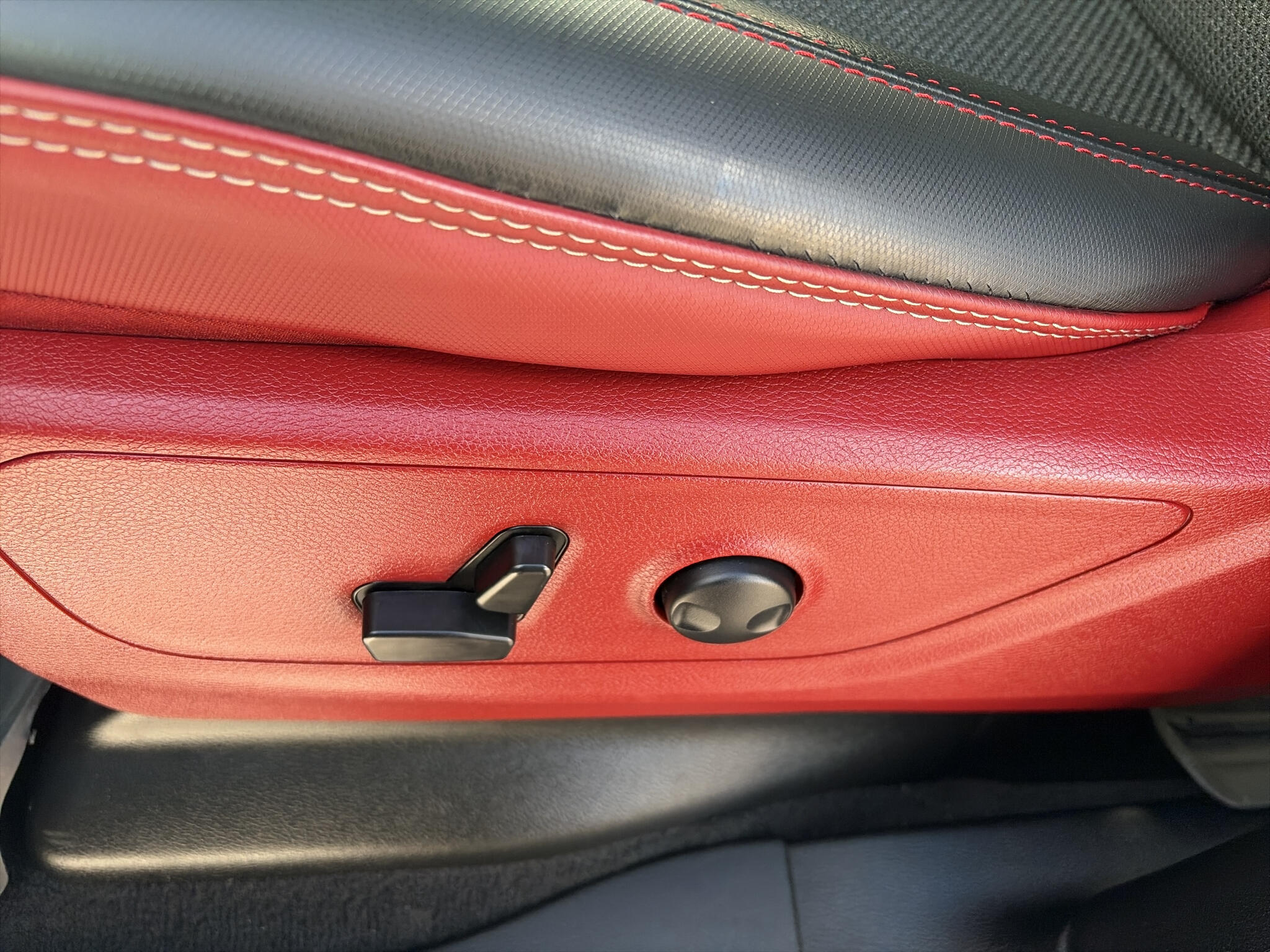 2025 RAM Ram 1500 Pickup Rebel - Photo 13