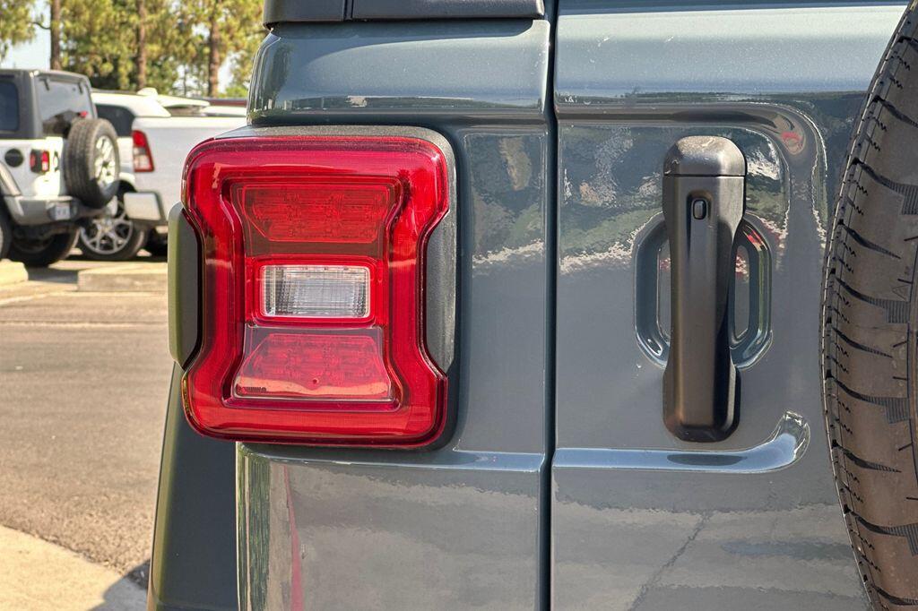 2025 Jeep Wrangler 4-Door Sport S - Photo 26