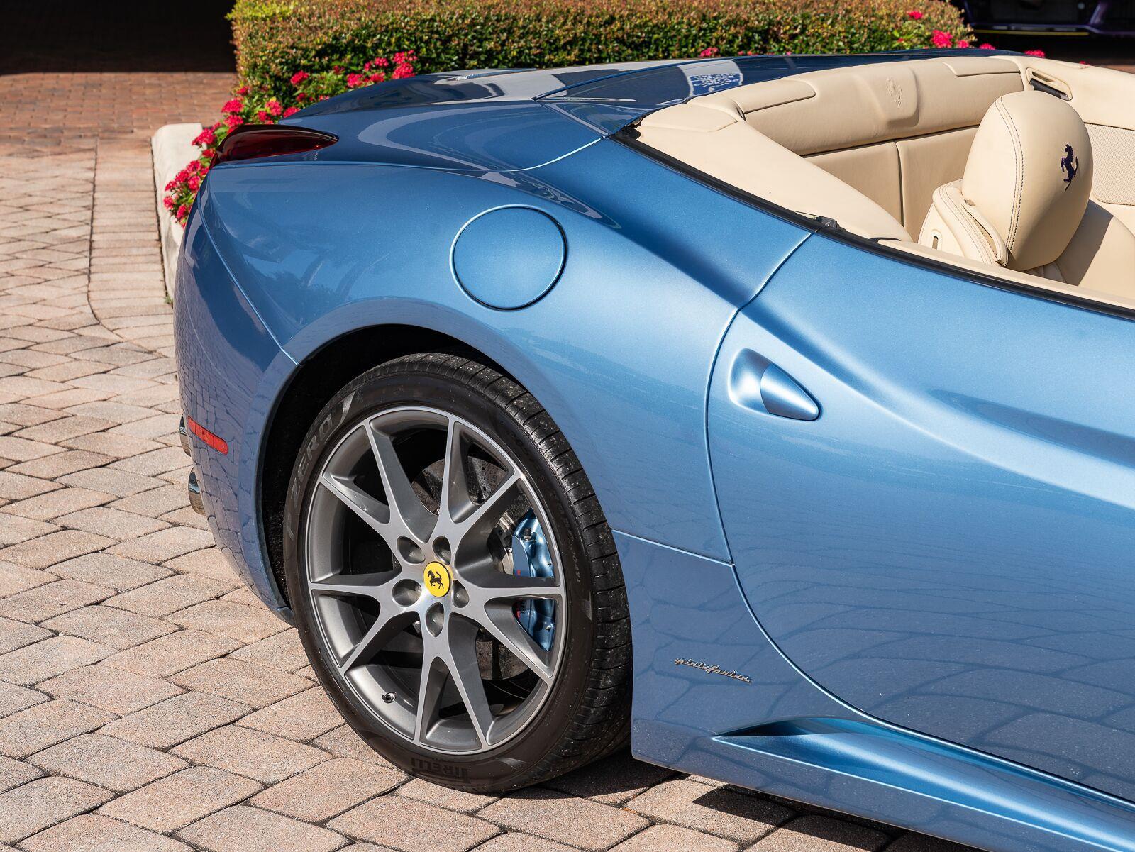 Used 2010 Ferrari California 
