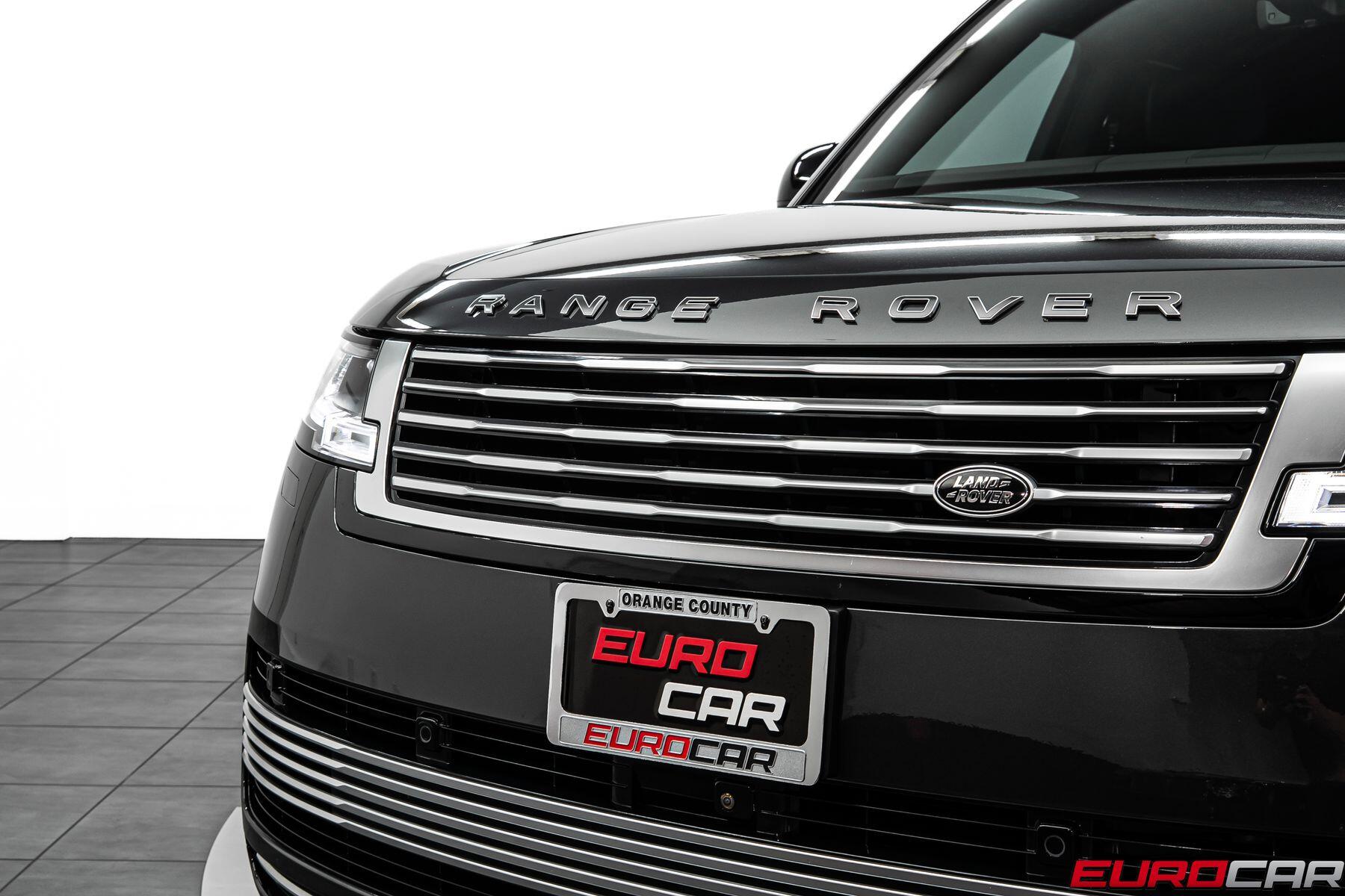 2025 Land Rover Range Rover SV *EXECUTIVE REAR SEATS * CUSTOM AL13 WHEELS*Image 9
