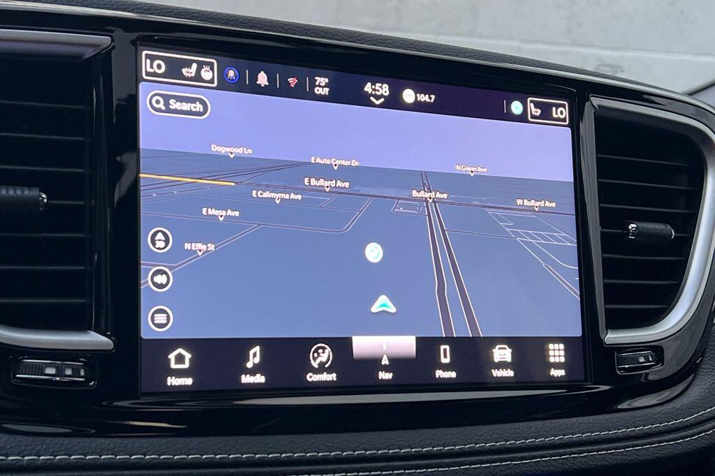 2026 Chrysler Pacifica Limited - Photo 21