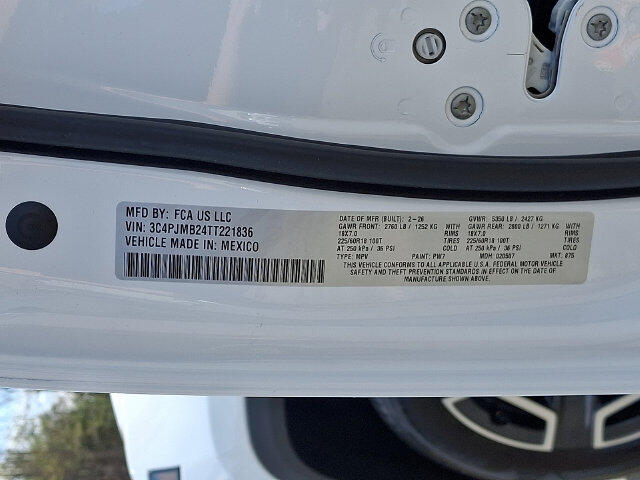 2026 Jeep Cherokee Laredo - Photo 16