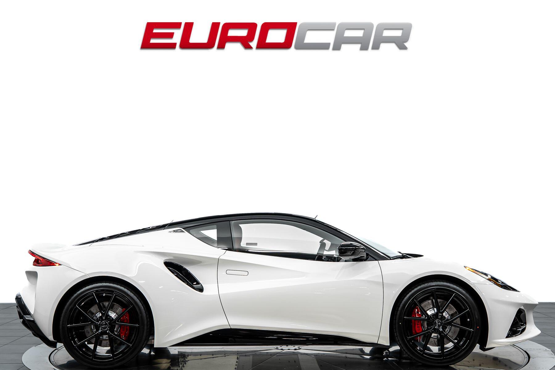 2026 Lotus Emira - Photo 6