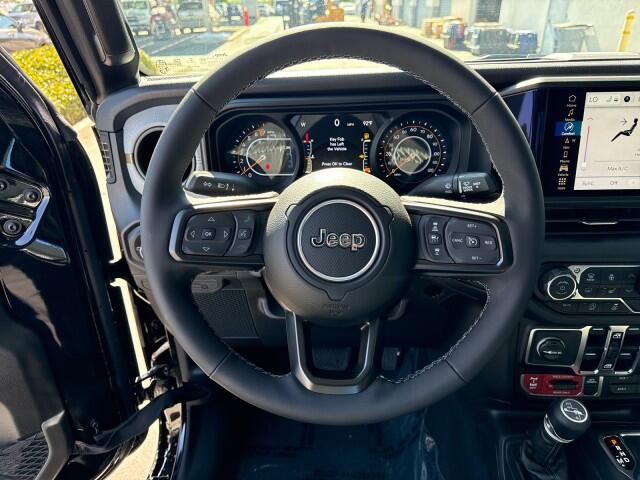 2025 Jeep Gladiator Willys - Photo 14