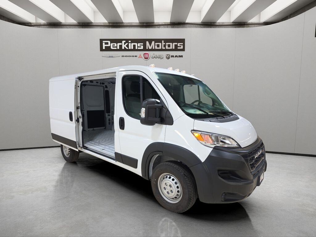 2026 RAM ProMaster 1500 Promaster 1500 Tradesman Cargo Van Low Roof 136' Wb