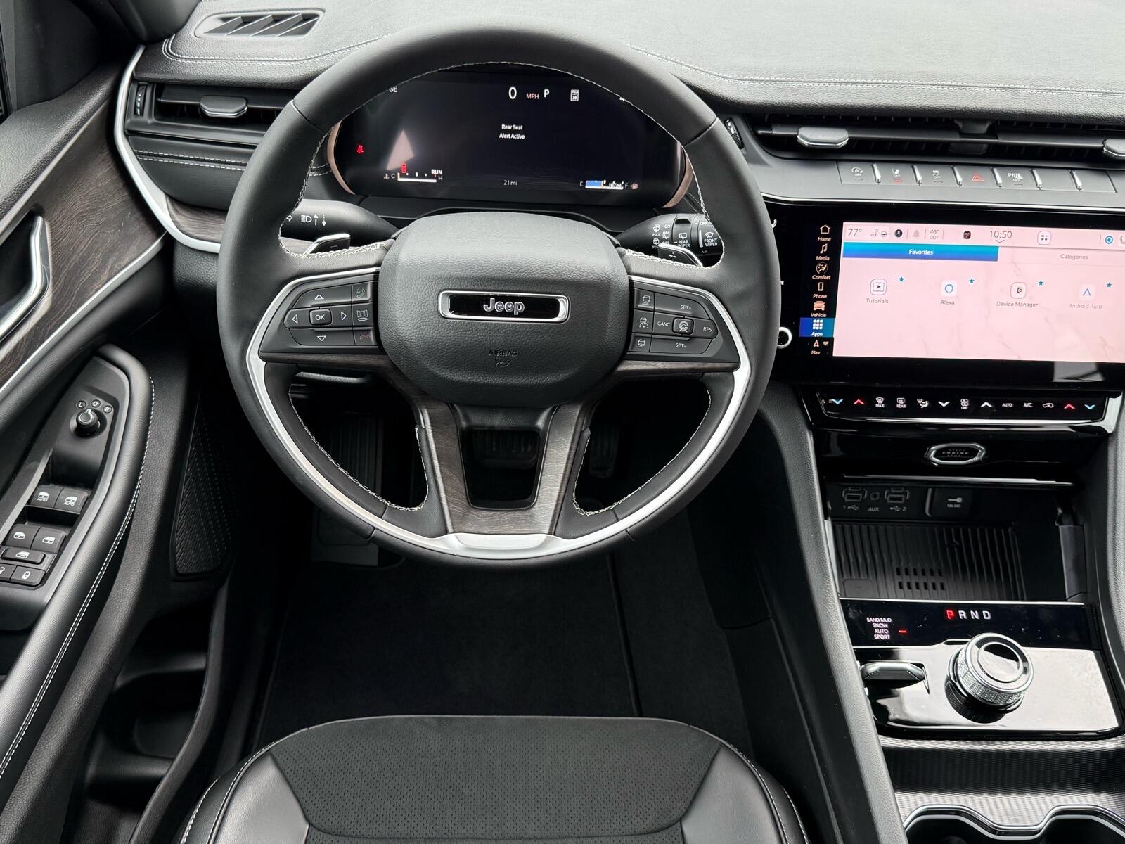 2026 Jeep Grand Cherokee Laredo - Photo 6