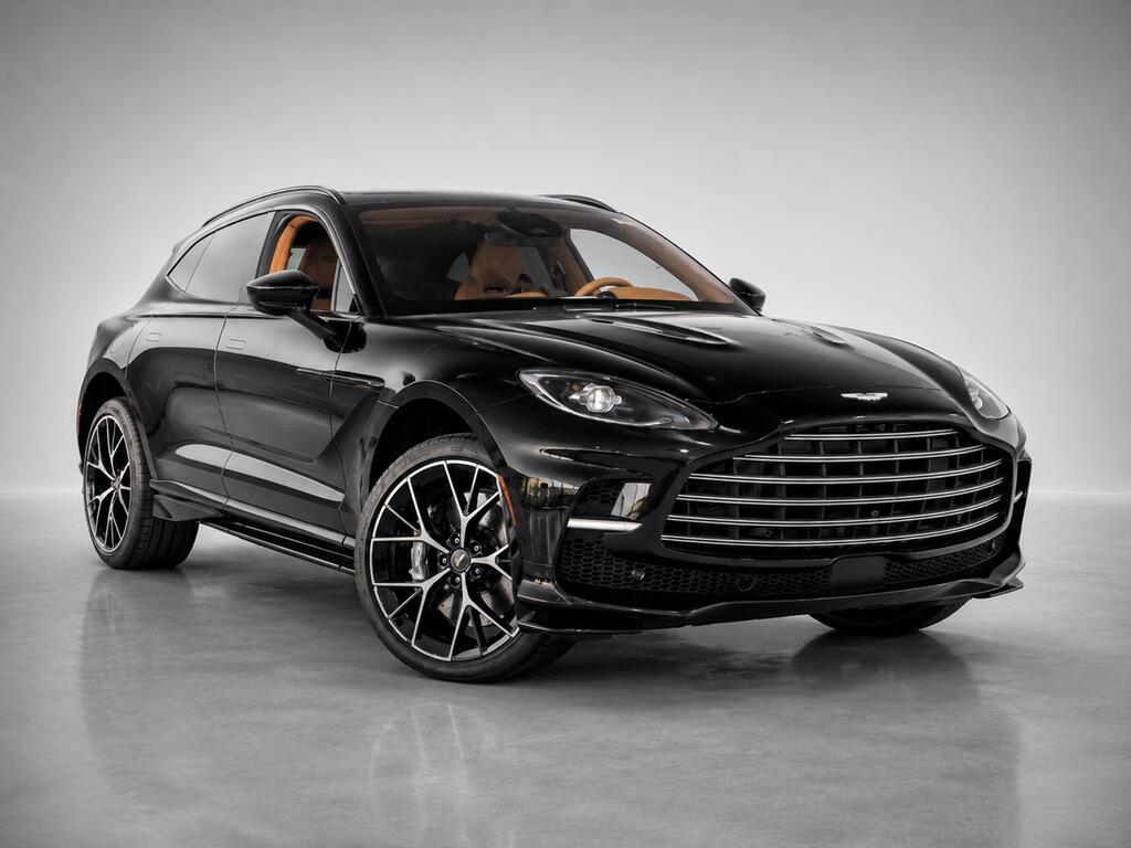 2026 Aston Martin DBX 707