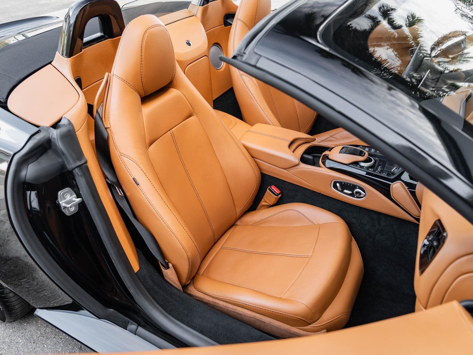 Used 2021 Aston Martin Vantage 