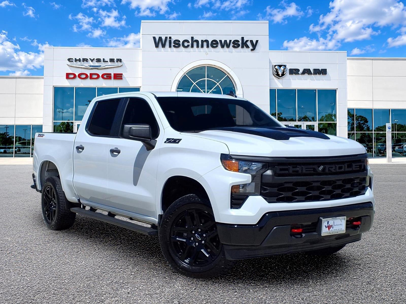 2023 Chevrolet Silverado 1500 Custom Trail Boss