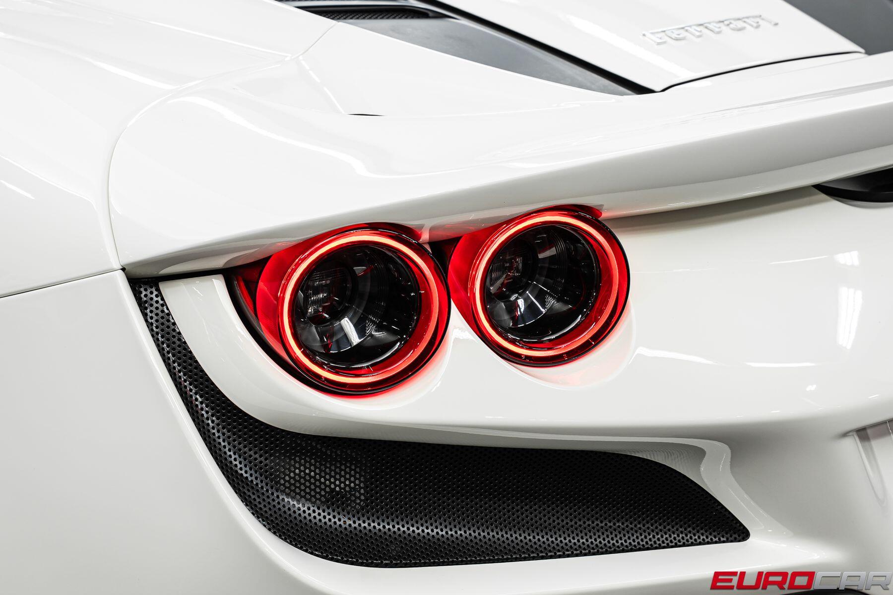 2022 Ferrari F8 Spider *CARBON STEERING WHEEL * FRONT LIFT*Image 23
