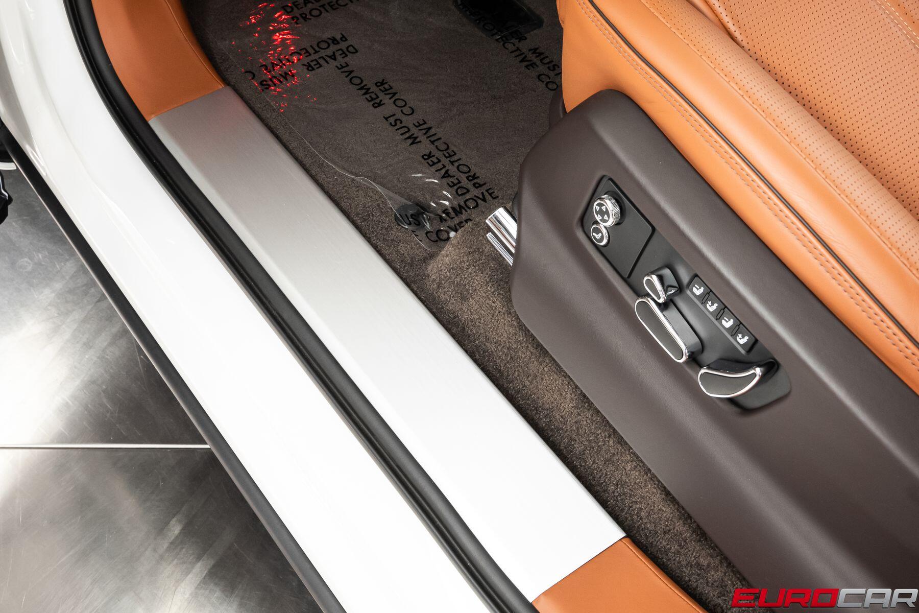2024 Bentley Bentayga V8 *FRONT SEAT COMFORT SPEC * PANORAMIC SUNROOF*Image 44