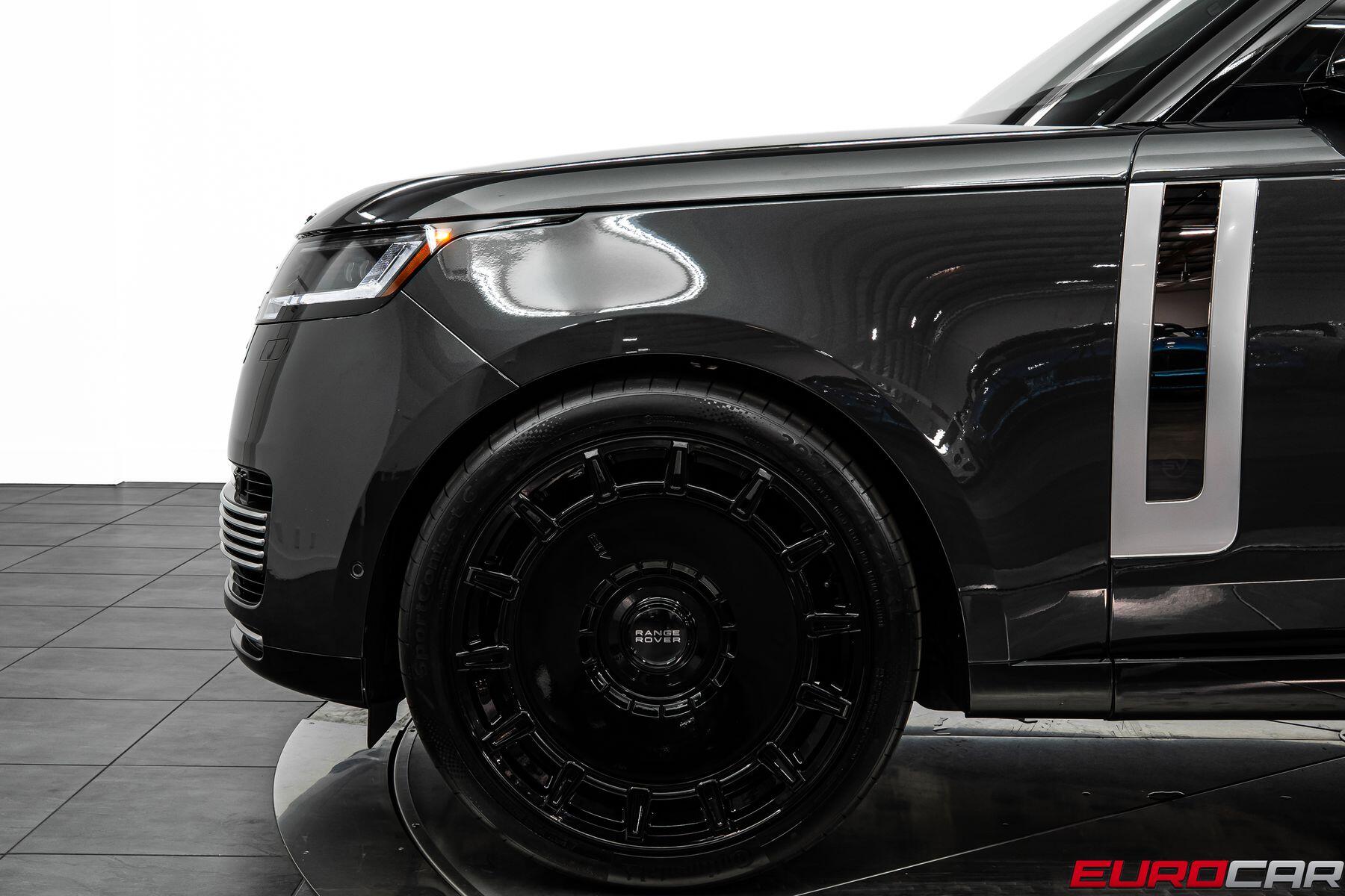 2025 Land Rover Range Rover SV *EXECUTIVE REAR SEATS * CUSTOM AL13 WHEELS*Image 13
