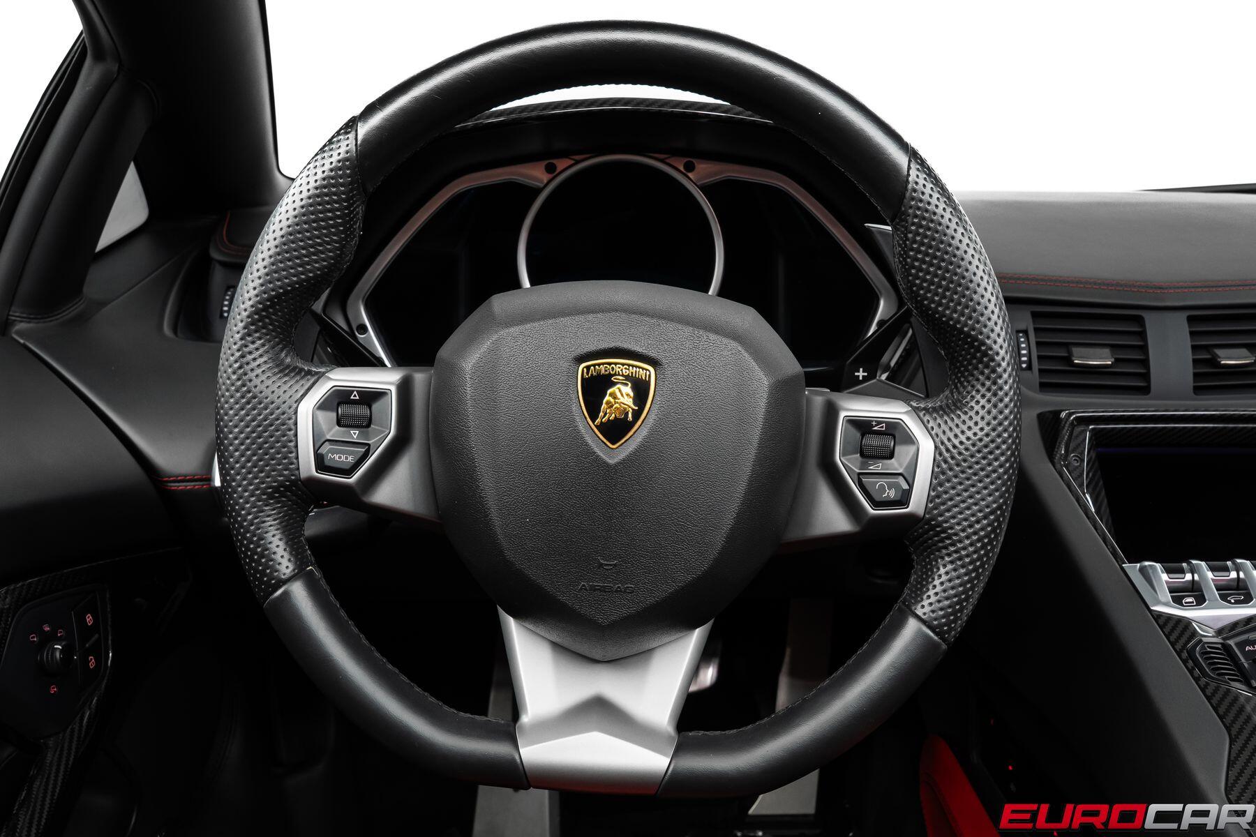 2015 Lamborghini Aventador Roadster LP 700 - 4 *HUGE CARBON OPTIONS * FRONT LIFT*Image 37