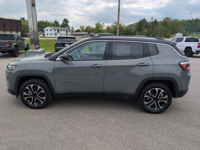 Used 2022 Jeep Compass Limited with VIN 3C4NJDCBXNT161988 for sale in Prairie Du Chien, WI