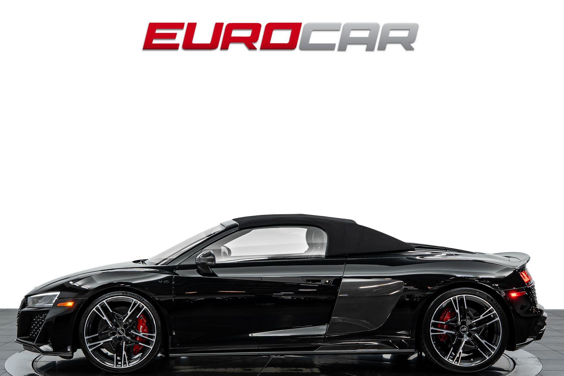 2023 Audi R8 Spyder V10 Performance quattro *HUGE CARBON OPTIONS*Image 3