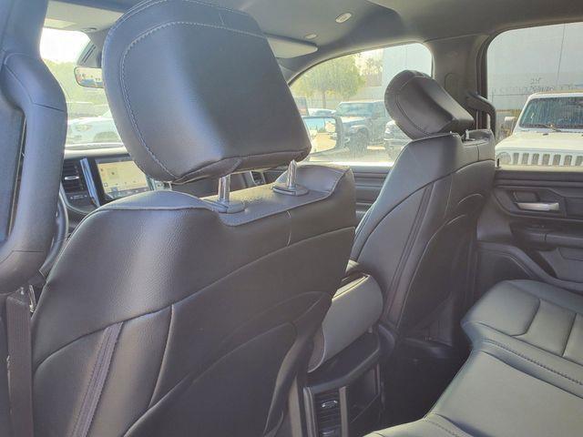 2025 RAM 1500 Tradesman - Photo 12