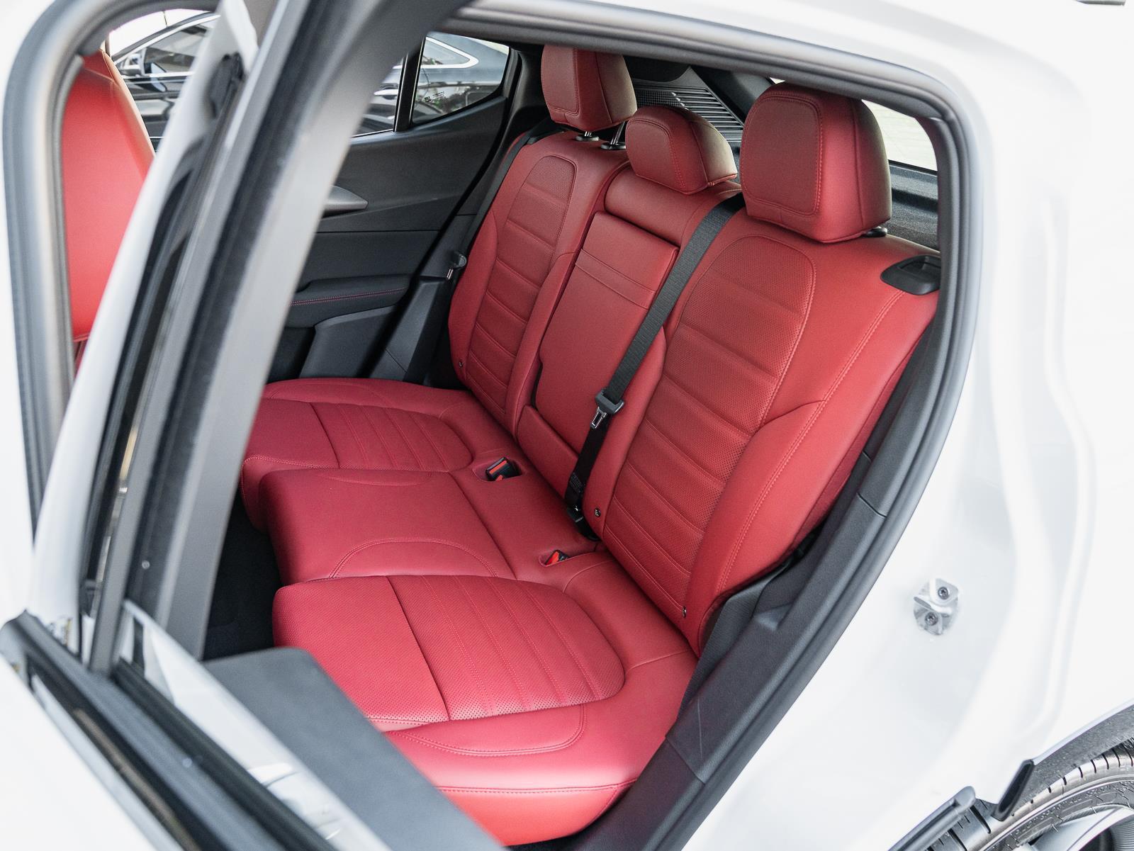 New 2026 Alfa Romeo Tonale Veloce Awd