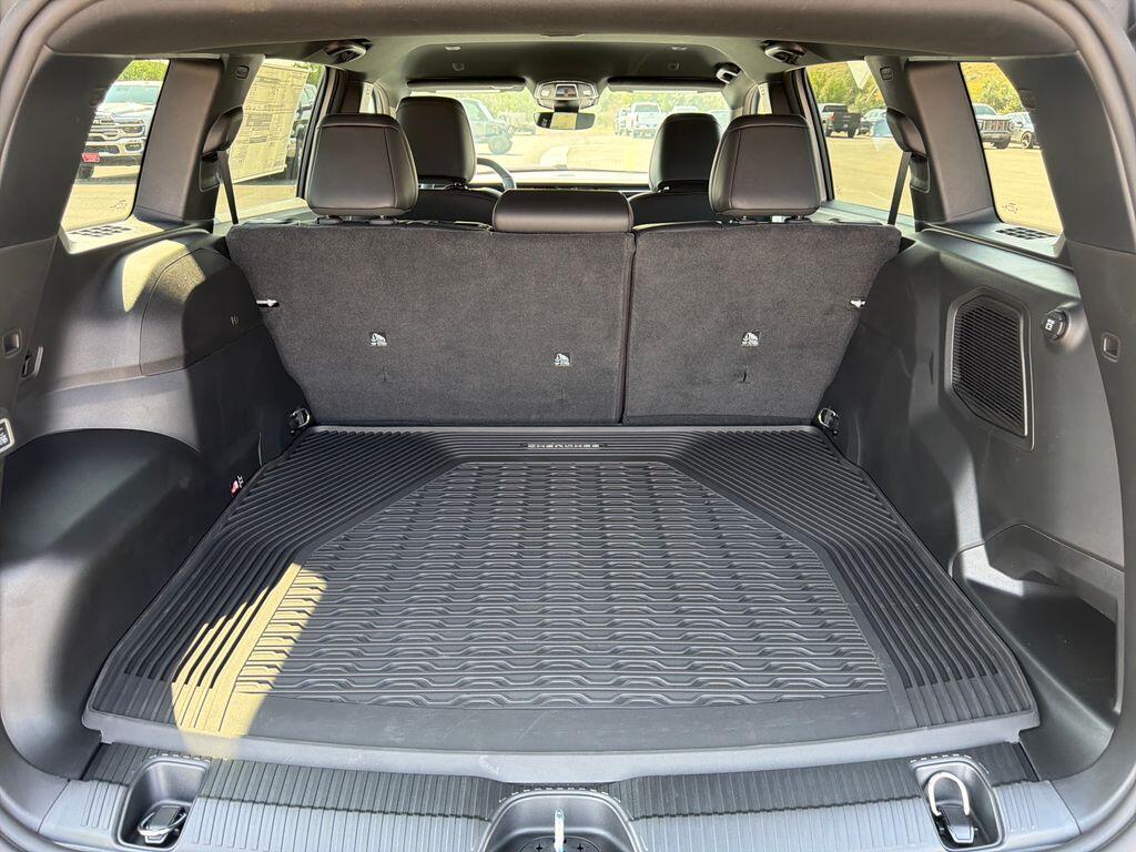 2026 Jeep Cherokee Limited - Photo 24