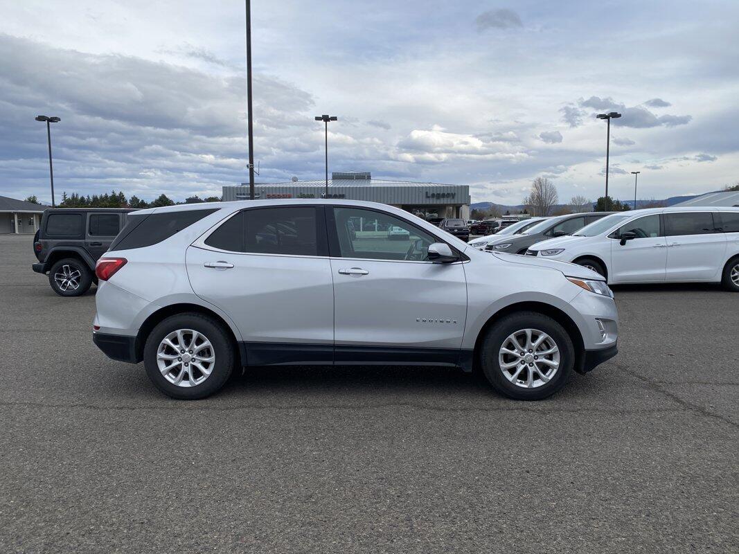 Used 2018 Chevrolet Equinox LT with VIN 2GNAXSEV6J6262816 for sale in Island City, OR