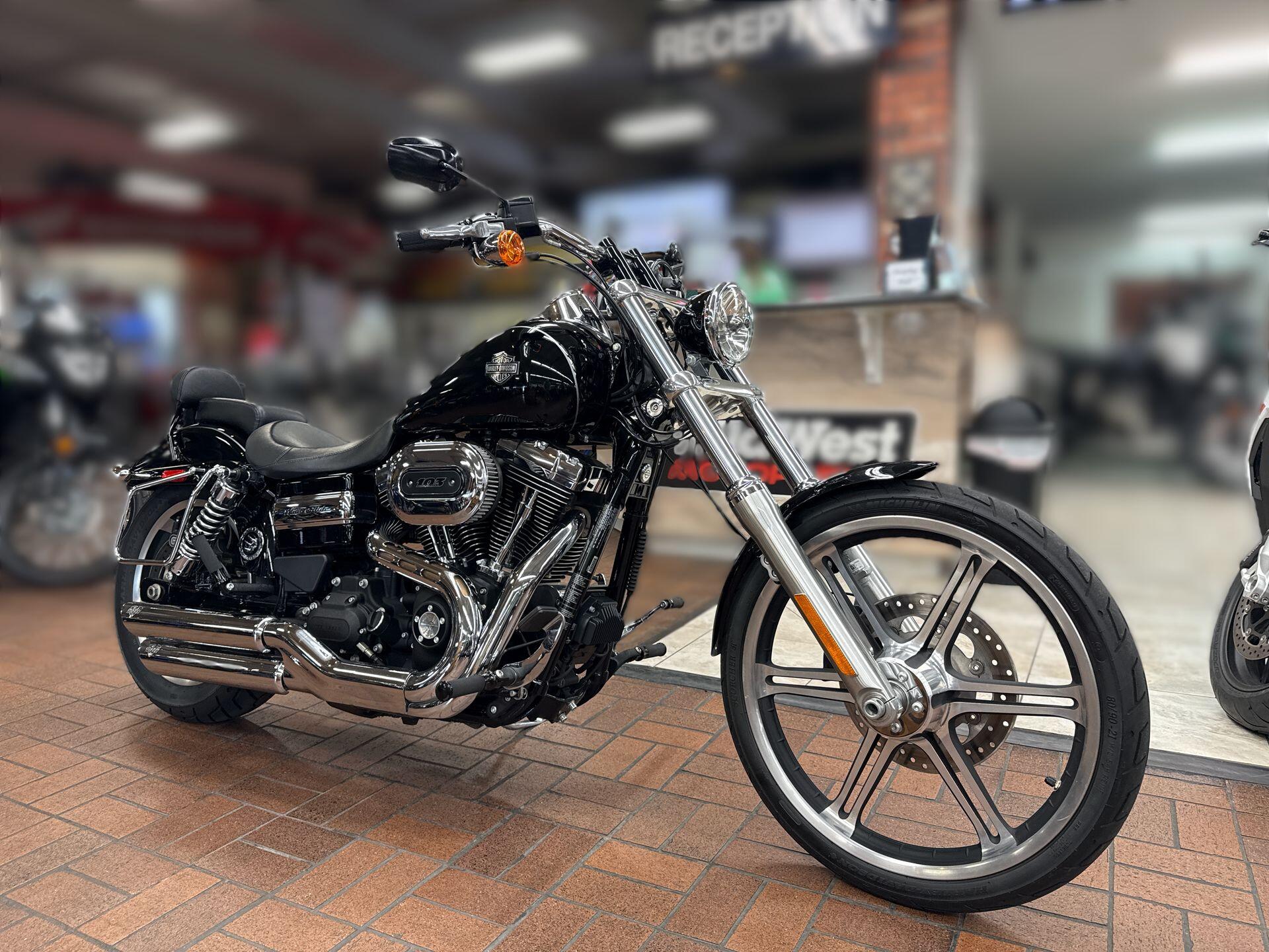 2017 HARLEY DYNA WIDE GLIDE