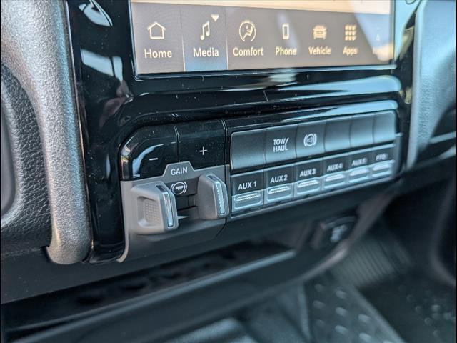 2025 RAM 3500 Chassis Tradesman - Photo 11