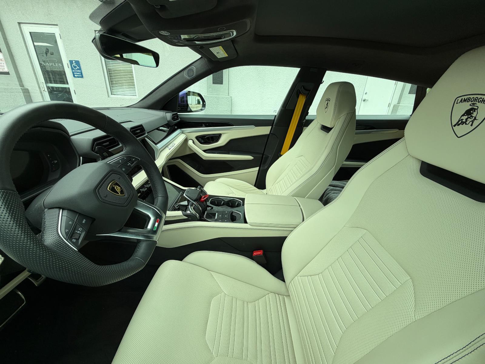 Used 2025 Lamborghini Urus SE