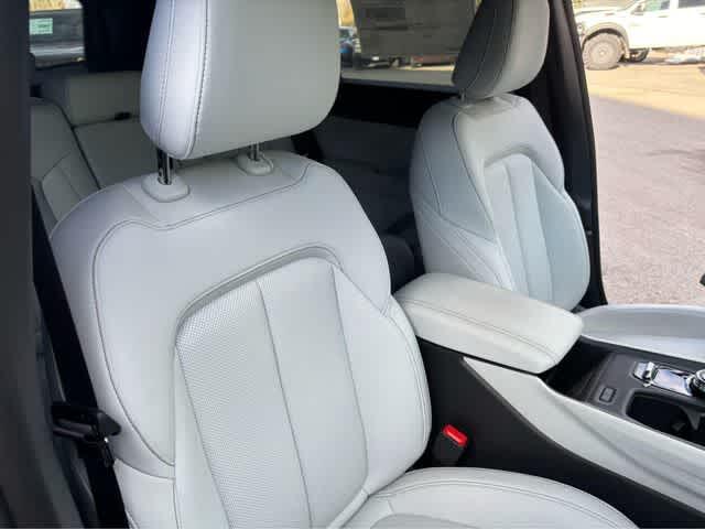 2026 Jeep Cherokee Limited - Photo 37
