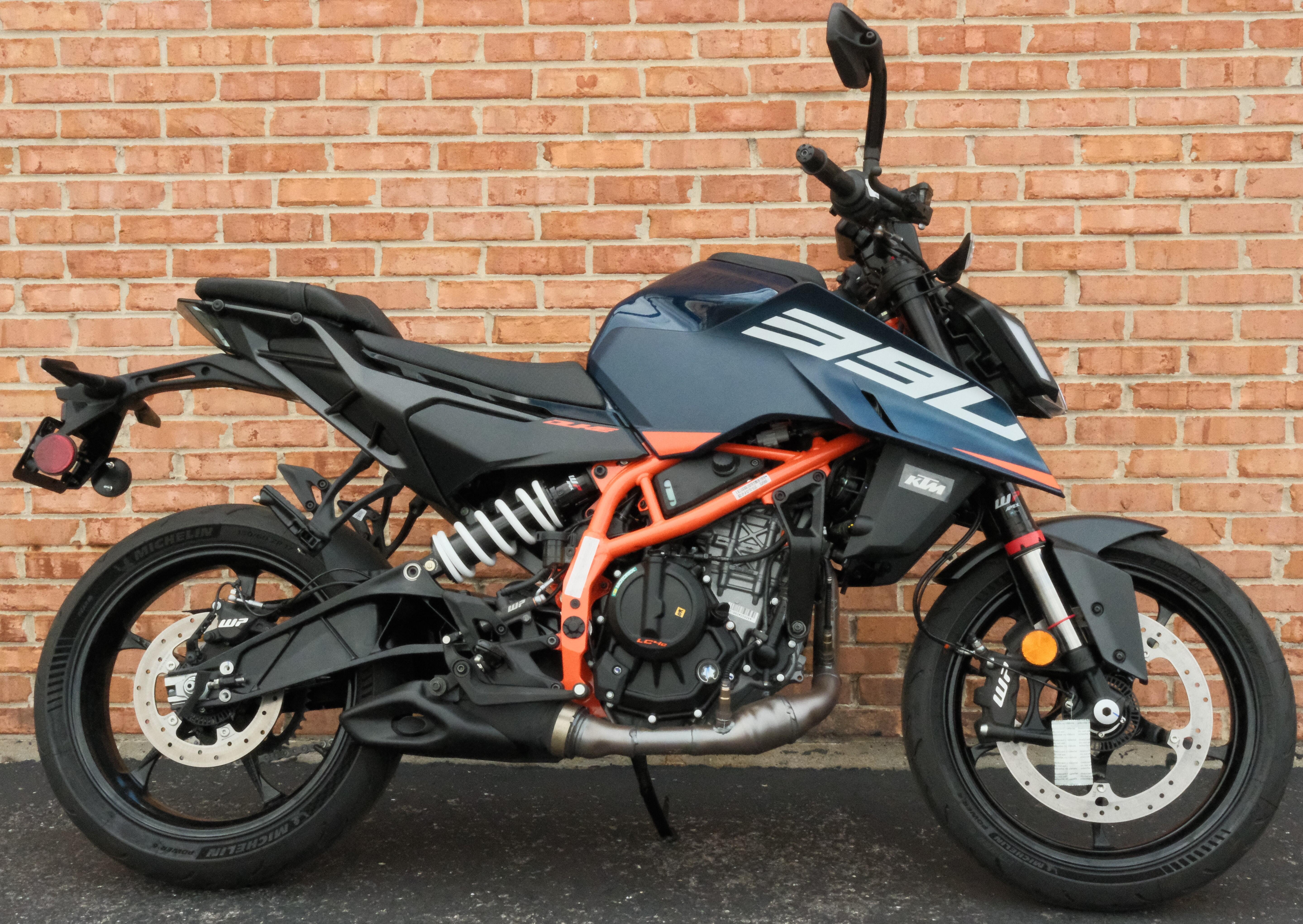 2026 KTM 390 Duke
