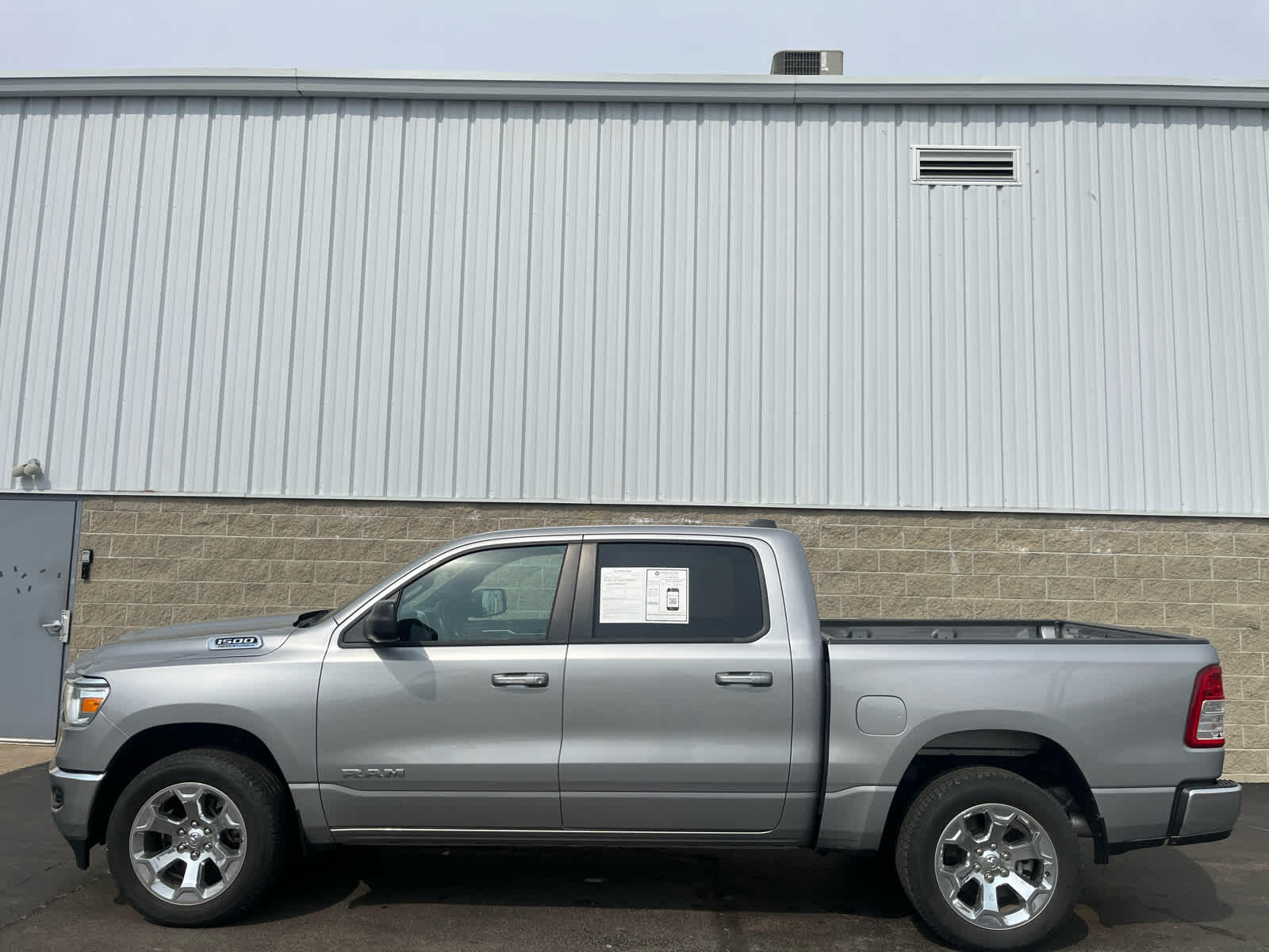 Used 2022 RAM Ram 1500 Pickup Big Horn/Lone Star with VIN 1C6SRFFT3NN349867 for sale in Wilmington, OH