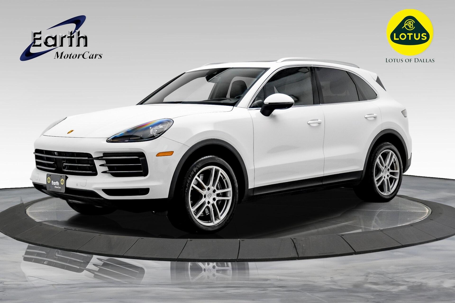 2023 Porsche Cayenne Base