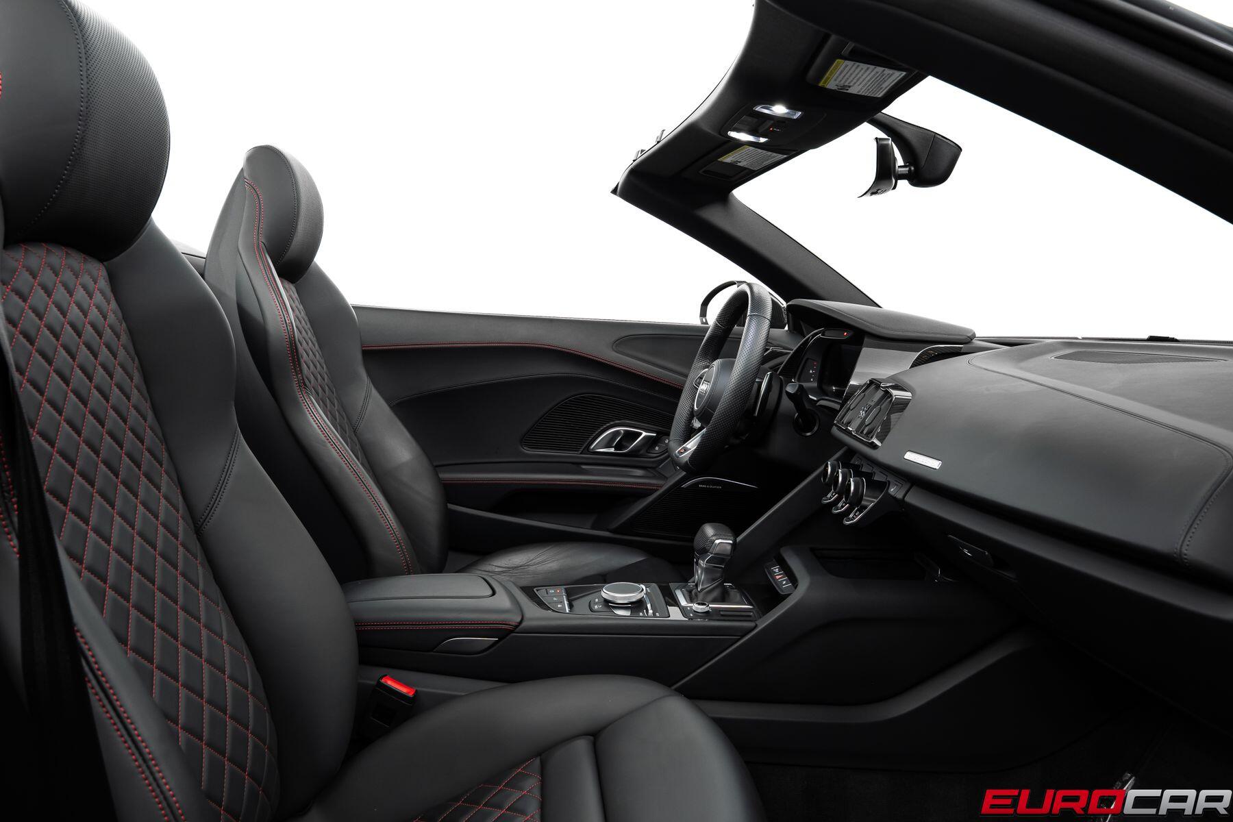2023 Audi R8 Spyder V10 Performance quattro *HUGE CARBON OPTIONS*Image 50