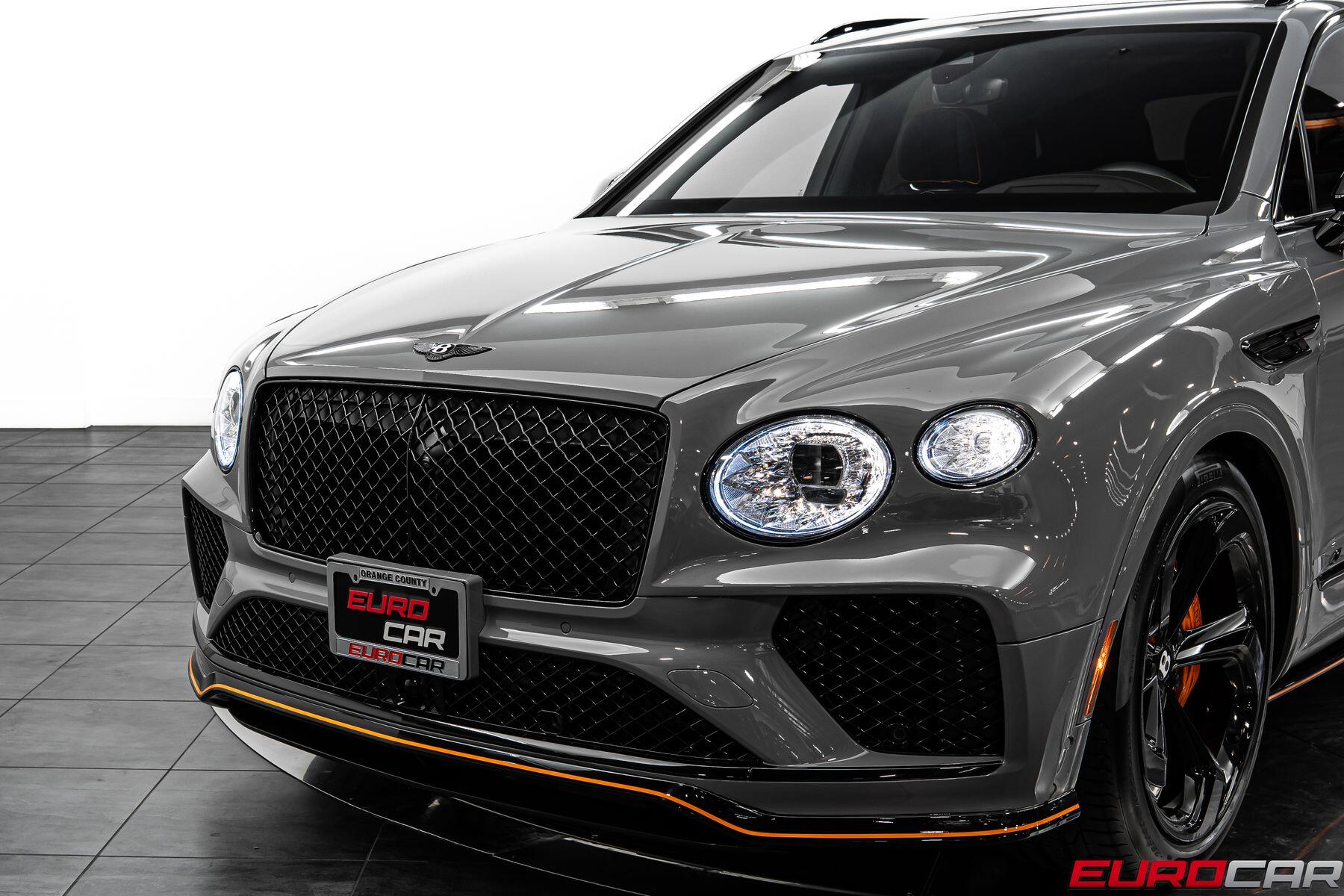 2025 Bentley Bentayga S Black Edition *PANORAMIC SUNROOF*Image 12