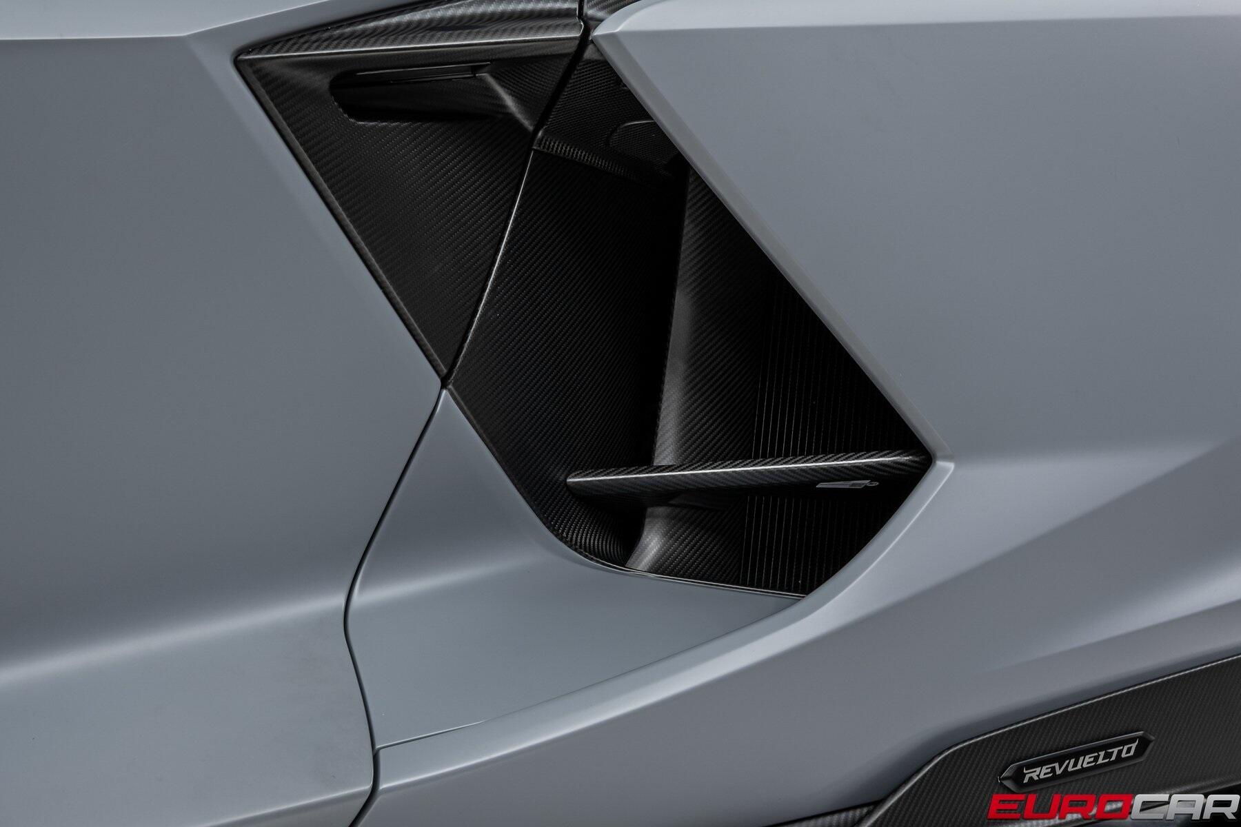 Used 2024 Lamborghini Revuelto *HUGE CARBON OPTIONS * FACTORY MATTE PAINT*Image 20