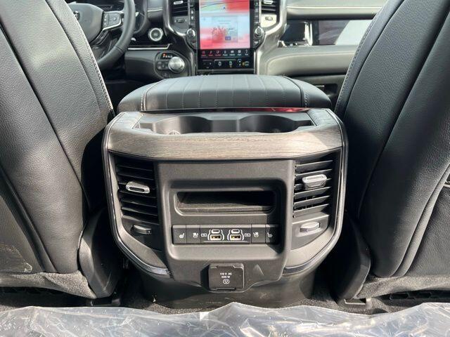 2025 RAM 1500 Limited - Photo 26