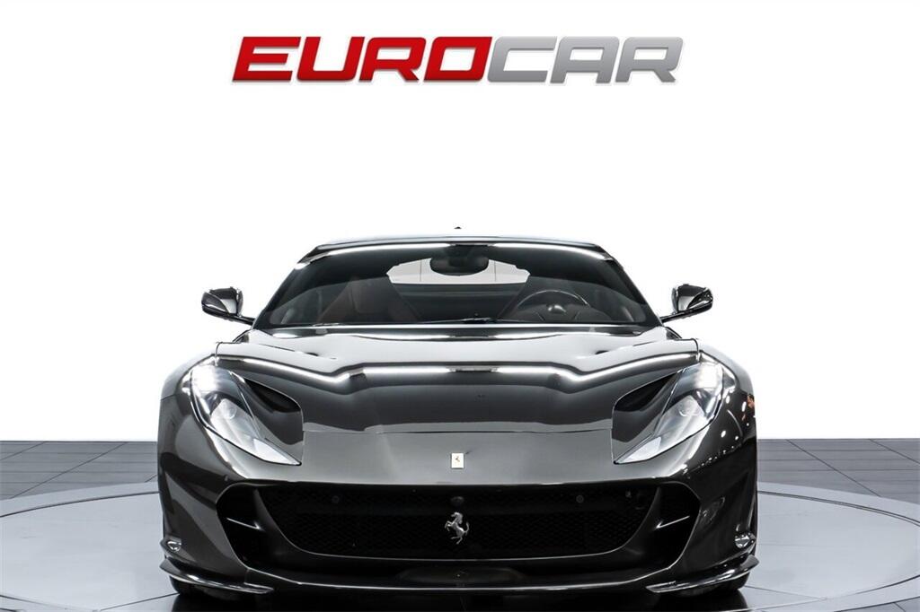 Used 2019 Ferrari 812 Superfast *HISTORICAL PAINT * IMMACULATE CONDITION*Image 8