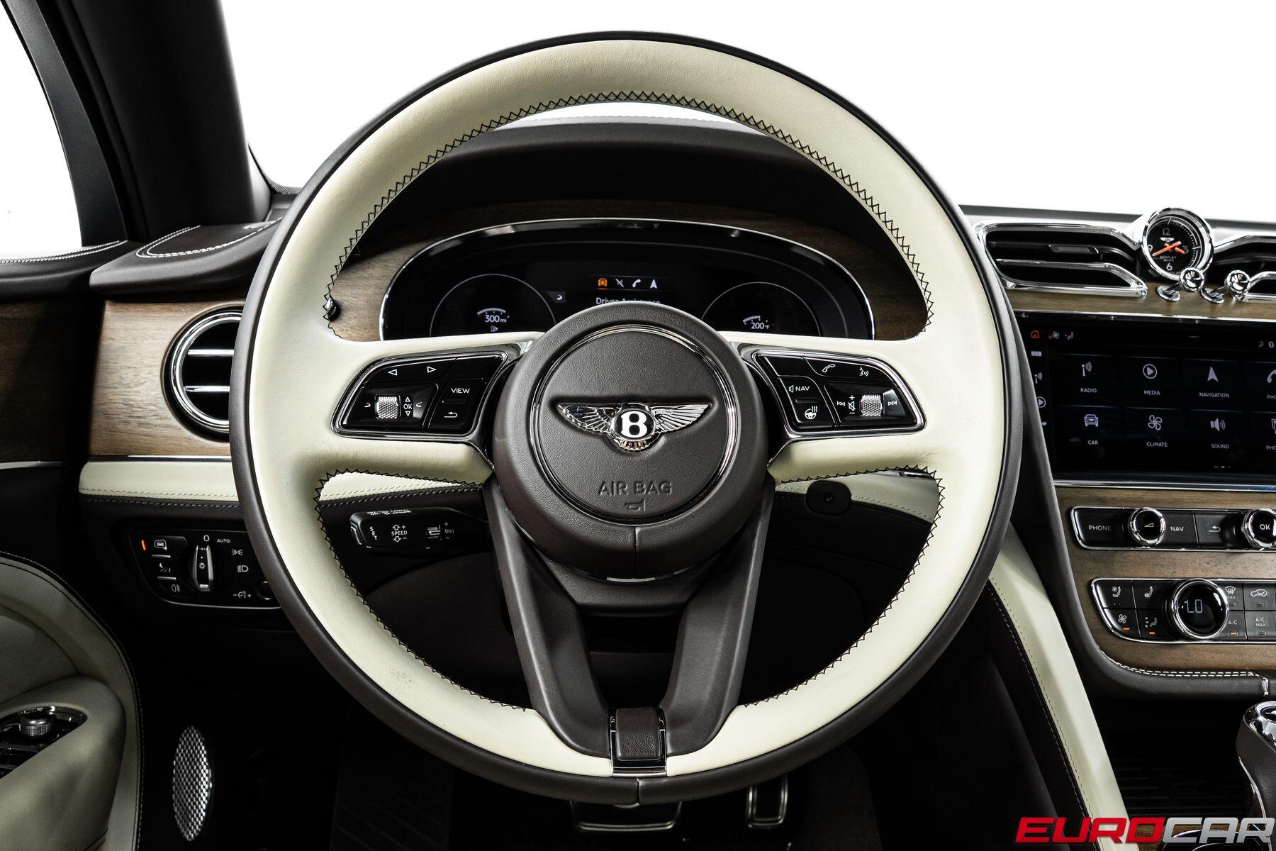 2023 Bentley Bentayga EWB Azure *REAR THEATER * FRONT SEAT COMFORT SPEC*Image 28