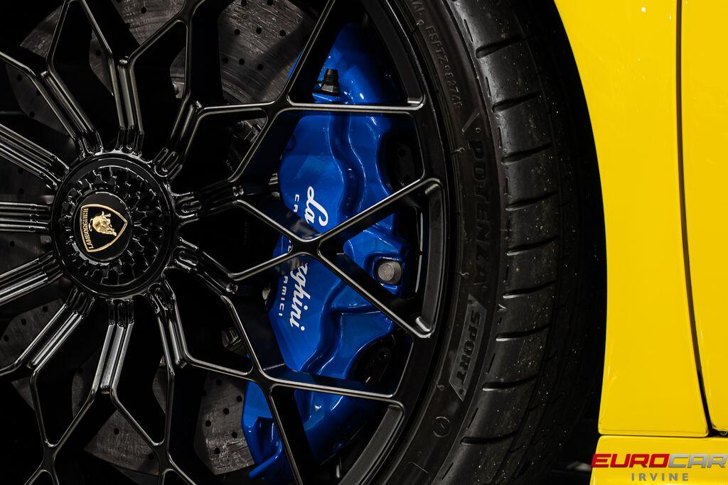 2022 Lamborghini Huracan STO *HUGE CARBON OPTIONS * FRONT LIFT*Image 27