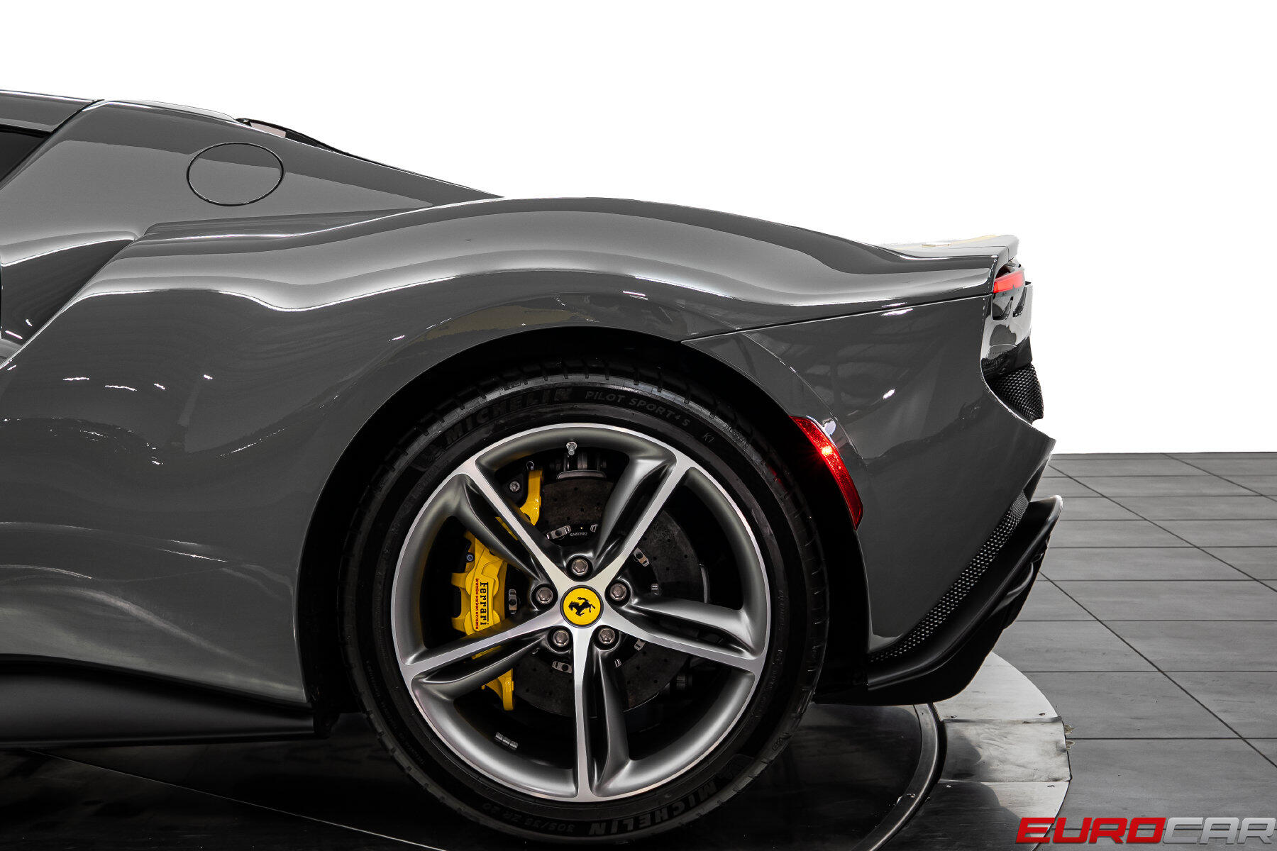 2023 Ferrari 296 GTB *PASSENGER DISPLAY * FULL ELECTRIC SEATS*Image 19