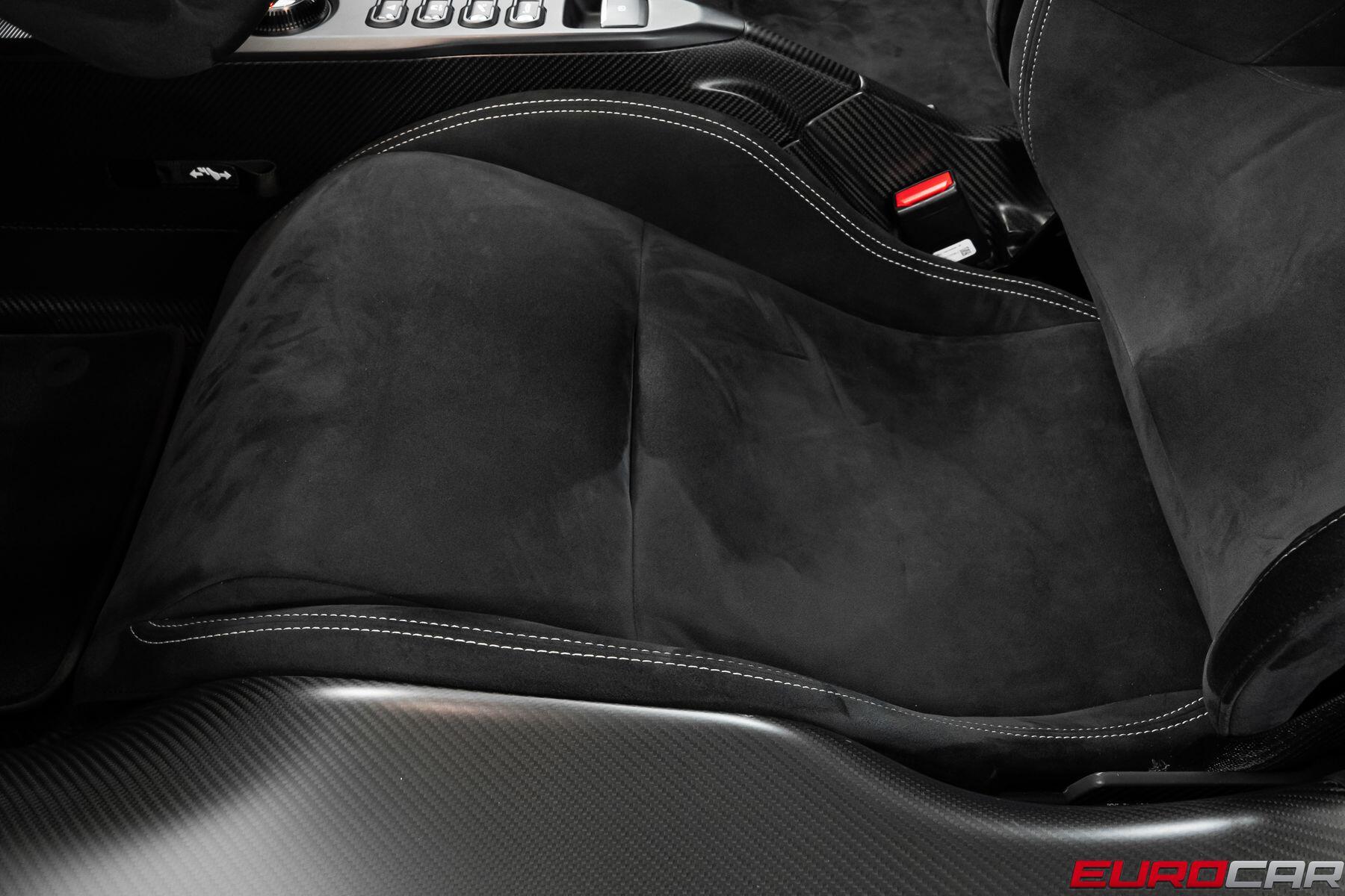 2020 Ford GT *ONLY 213 MILES * CARBON EXTERIOR PACK*Image 58