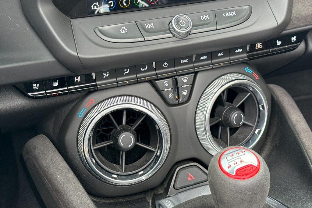 2022 Chevrolet Camaro ZL1 - Photo 20