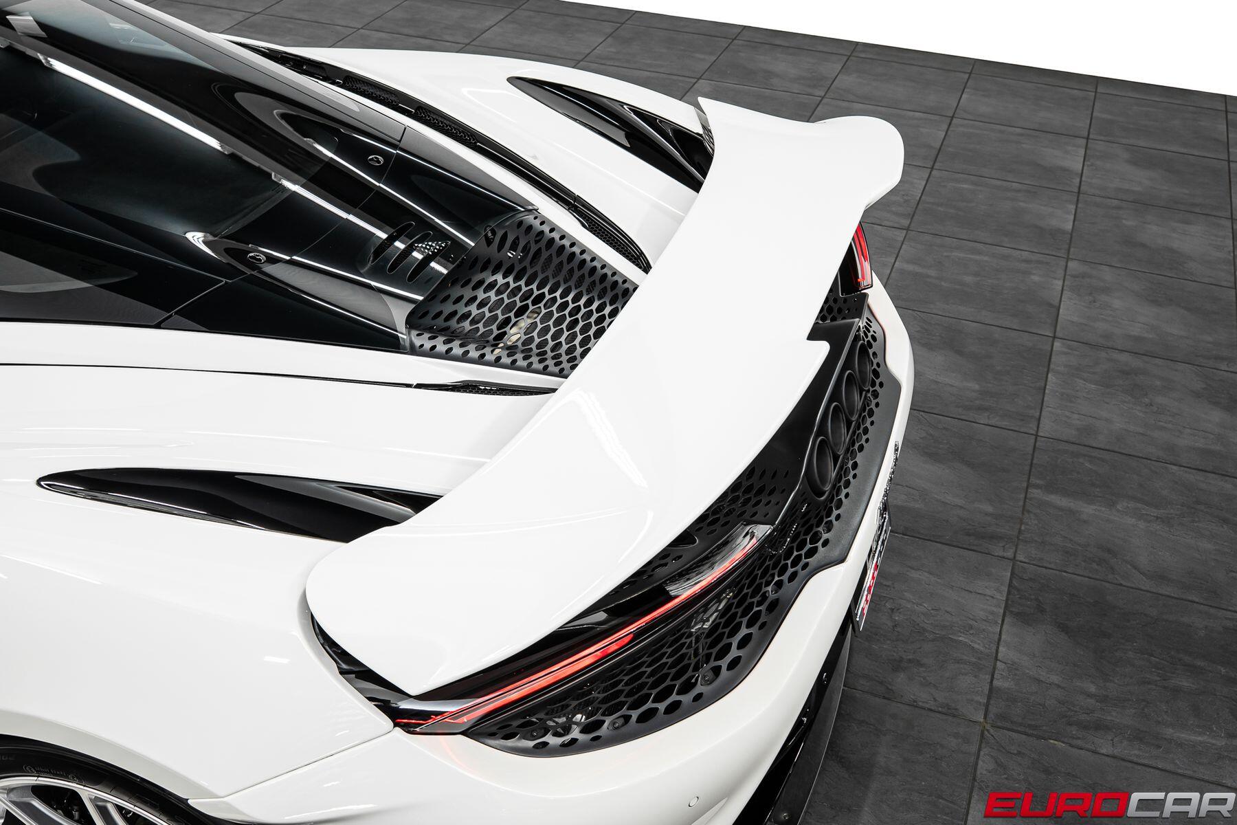 2021 McLaren 765LT *HUGE CARBON INTERIOR OPTIONS * FULL PPF*Image 19