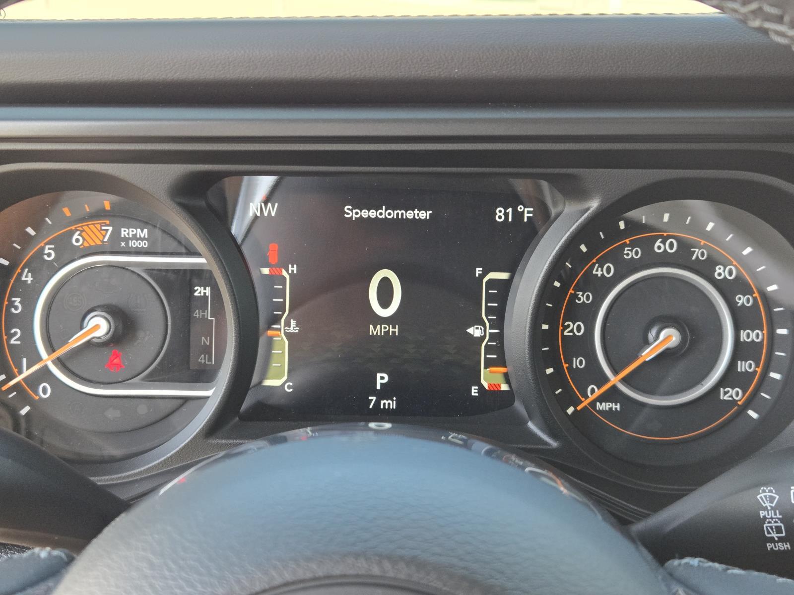 2025 Jeep Wrangler 4-Door Sahara - Photo 18