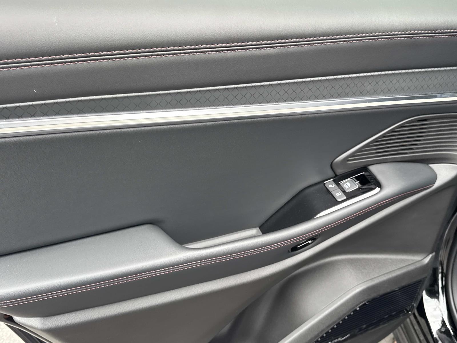 2025 Jeep Wagoneer S Limited - Photo 21