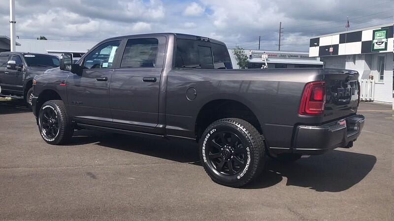 2025 RAM 3500 Laramie - Photo 7