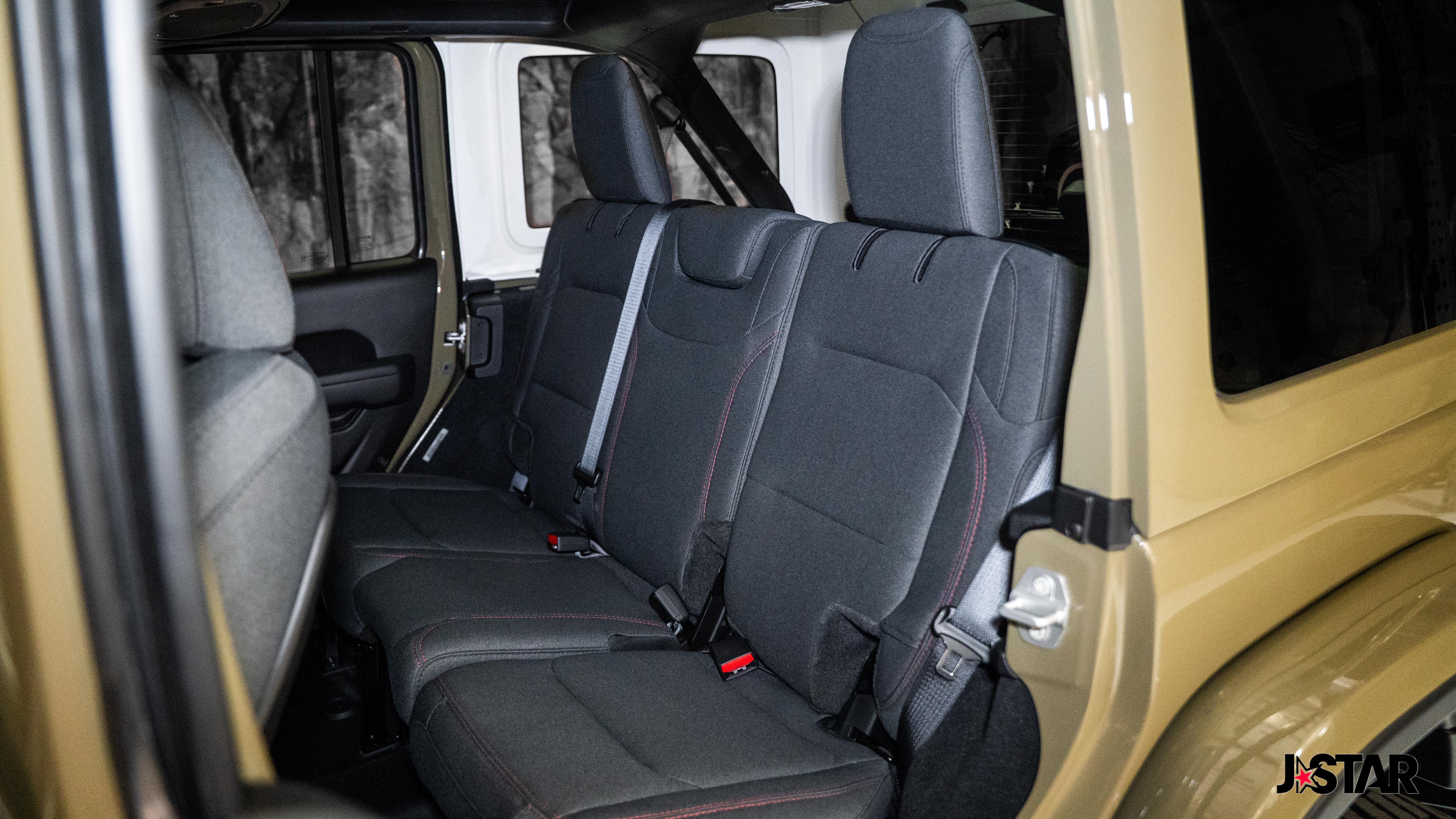 2025 Jeep Wrangler 4-Door Rubicon - Photo 13